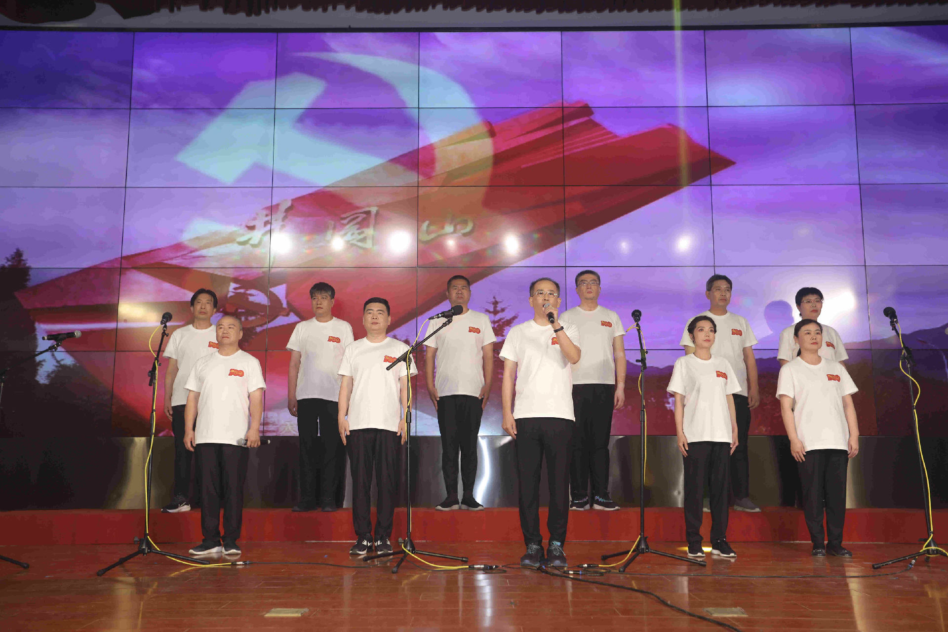17.物業(yè)合唱-1.JPG